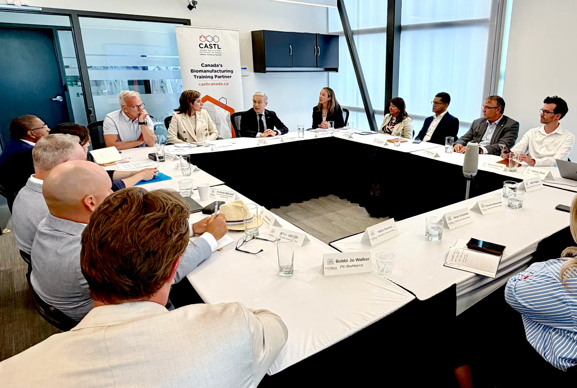 Roundtable with federal leaders 1